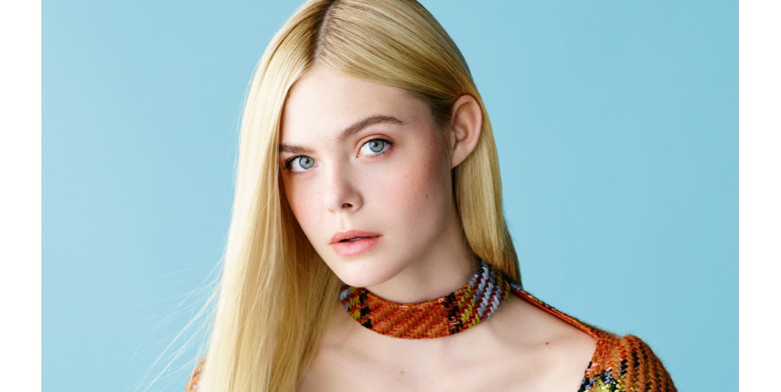 Elle Fanning: la Regina delle calze originali!